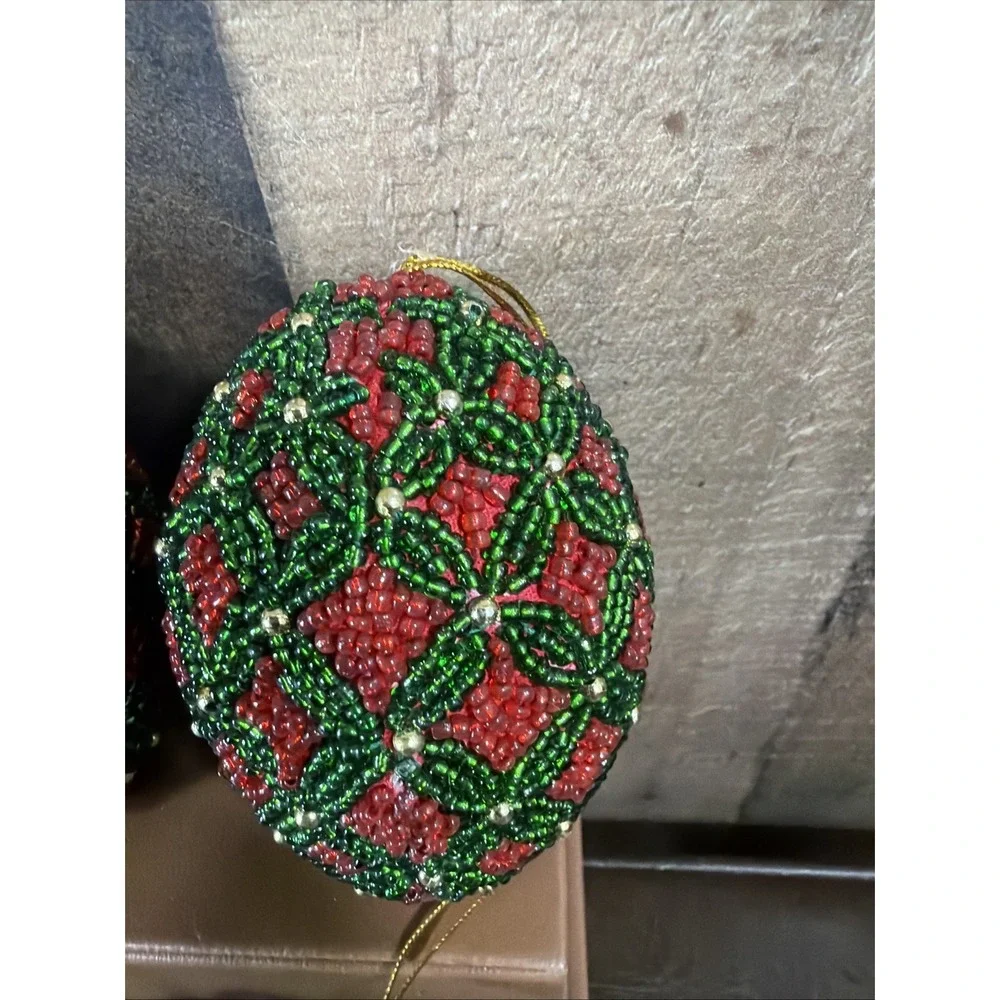 Lot 4 Vtg Hand Beaded Seed Bead Egg Christmas Tree Ornaments Red Green Geometric